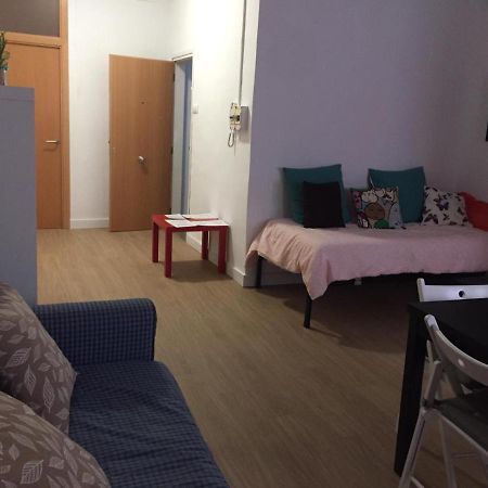 Reus Apartments Экстерьер фото