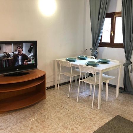 Reus Apartments Экстерьер фото