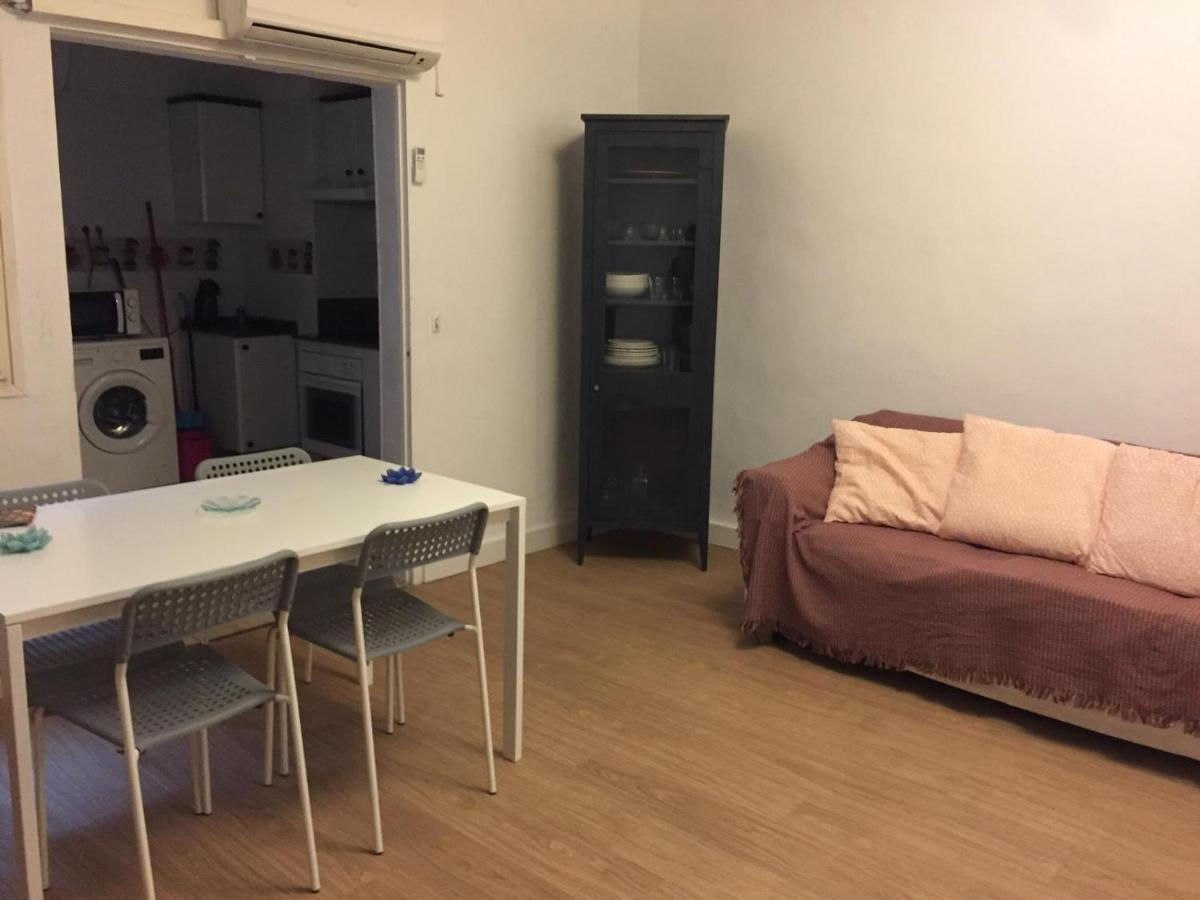 Reus Apartments Экстерьер фото