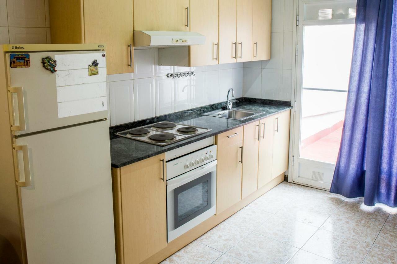 Reus Apartments Экстерьер фото